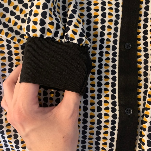 Blouse with hearts from Simons - Picture 4 of 7